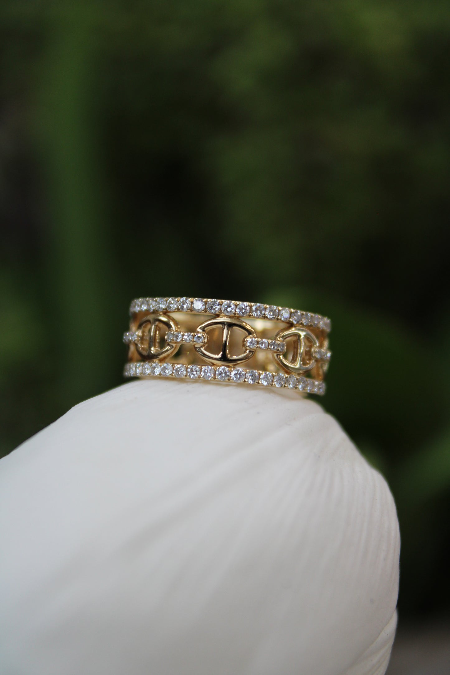 Yellow gold stackable ring - The Jewelers Lebanon