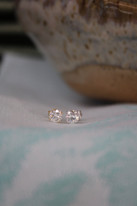 1 CTW Lab Grown Diamond Stud Earrings