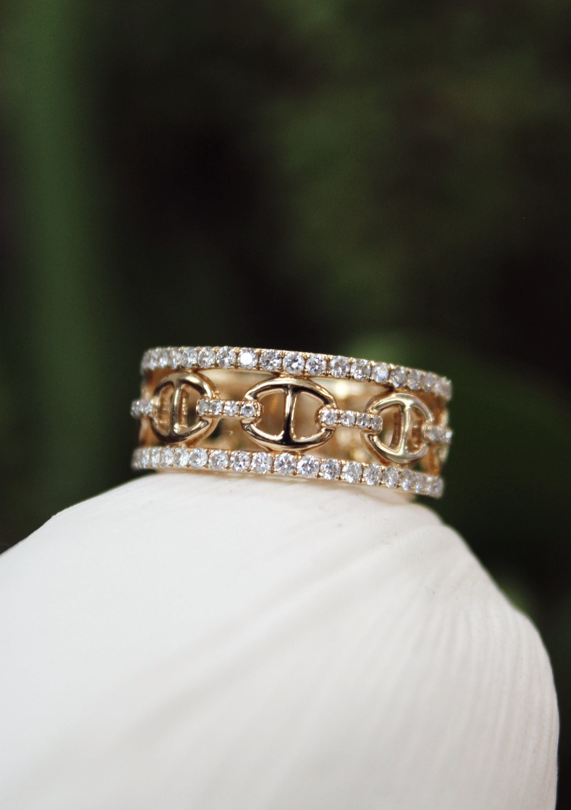 Yellow gold stackable ring - The Jewelers Lebanon
